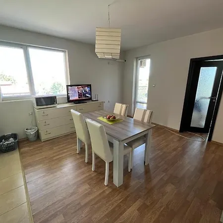 公寓 Oasis2 内塞伯尔